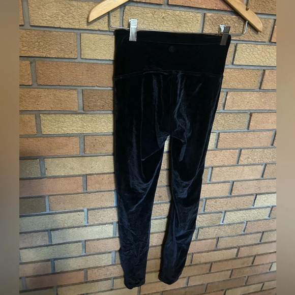Lululemon Wunder Lounge High-Rise Tight Leggings 28” Velvet Velour Black Size 4 - Picture 4 of 7